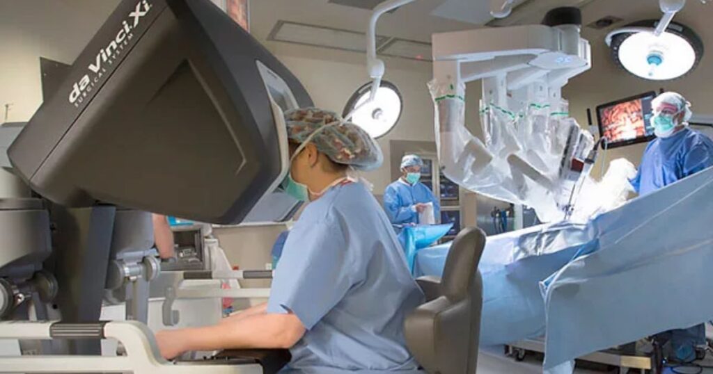 Watch Our Surgical Technologist Program Sneak Peek
