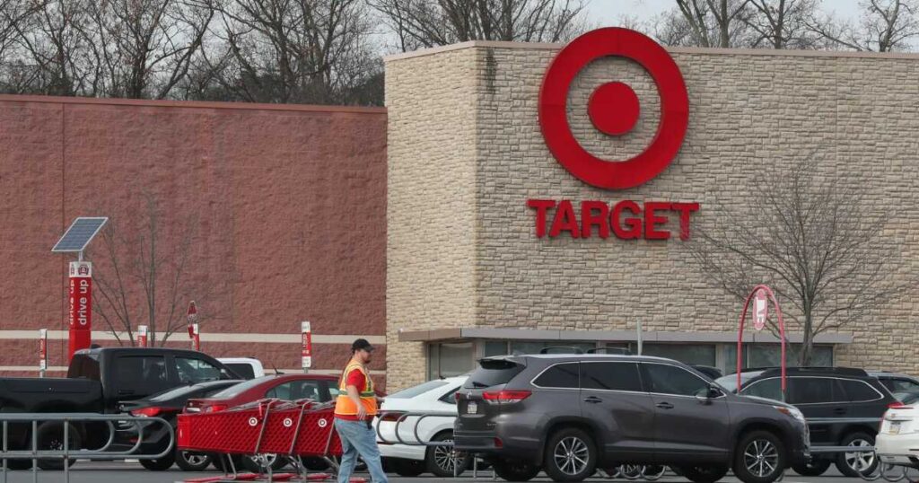 Is Target open on Christmas Eve